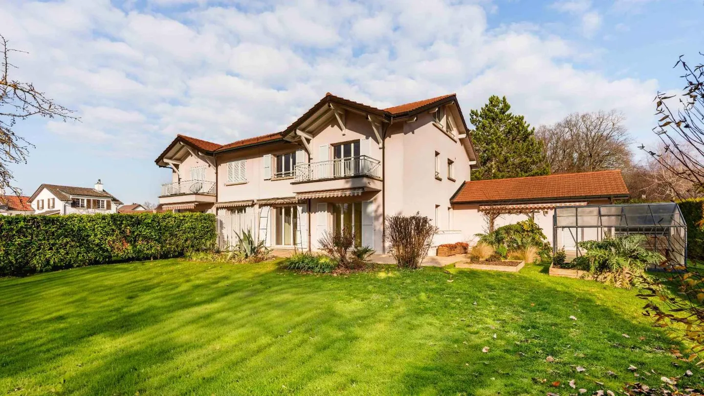 Casa a schiera 8 stanze - Foto 1 di 13