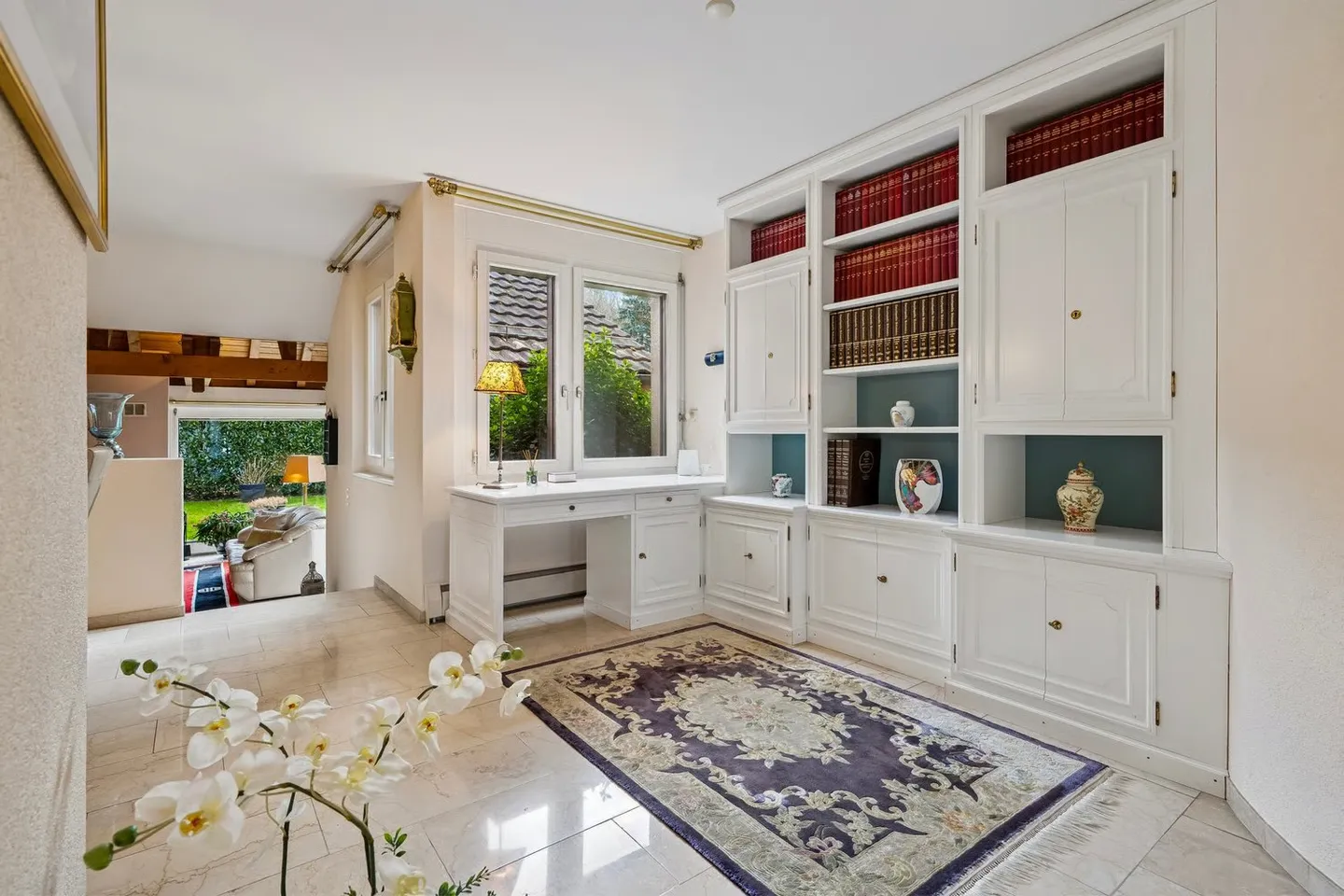 Ampia casa con 7 stanze con potenziale a Rüschlikon ZH - Foto 13 di 50
