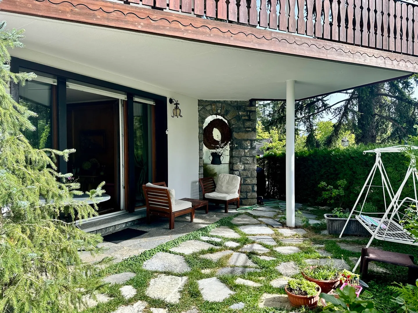Charming 2.5 rooms close to the center of Crans - Photo 9 of 9