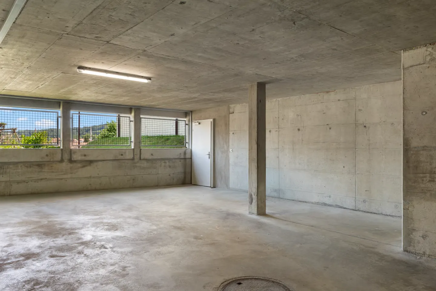 Bright 4.5-room apartment with garden in Léchelles - Photo 11 of 14