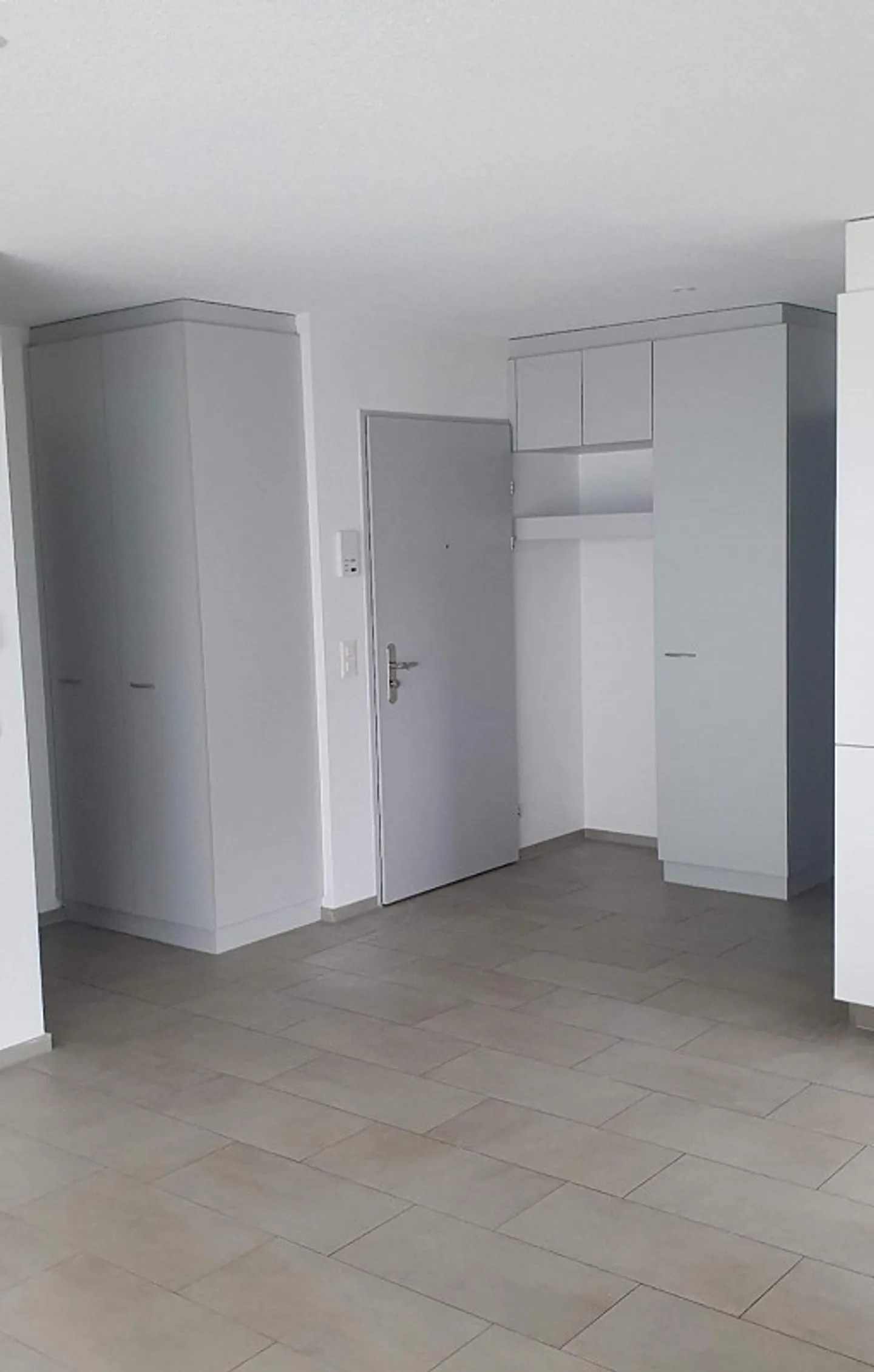 Appartamento moderno 3.5 stanze con WG ospiti separata - Foto 4 di 9