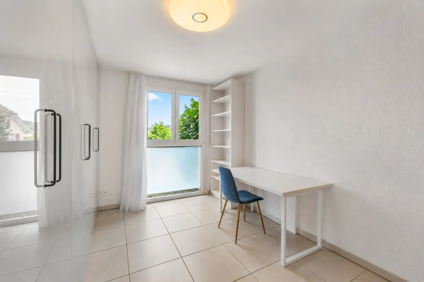 Bright 4.5-room apartment with garden in Léchelles - Photo 6 of 14