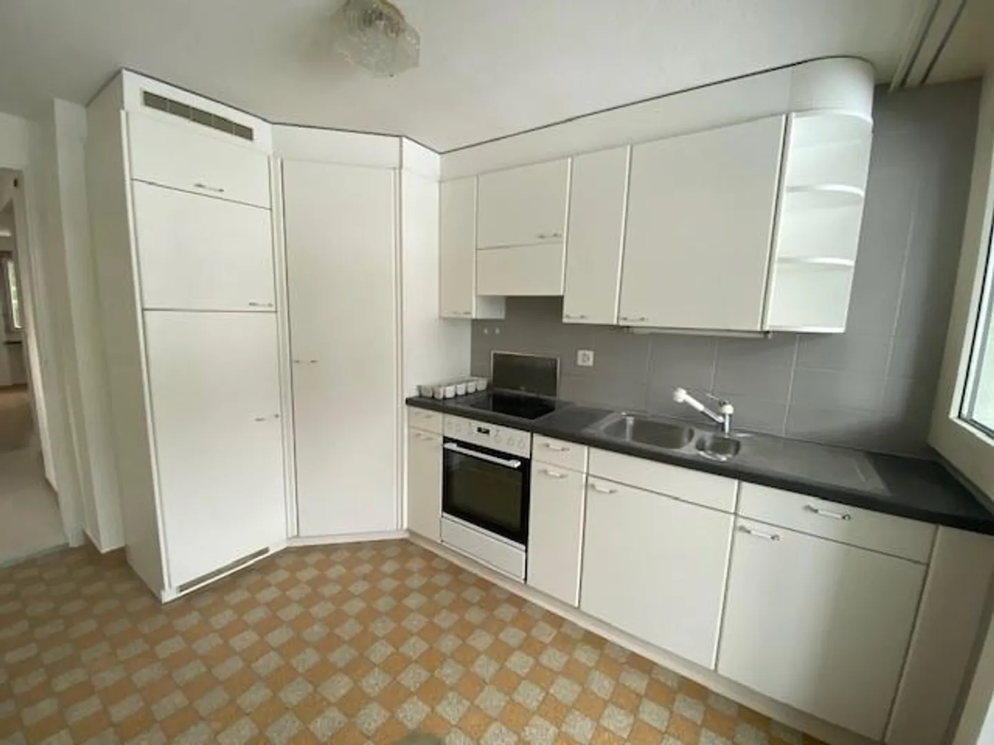 Appartamento 3 locali con vista sul verde - Foto 2 di 7