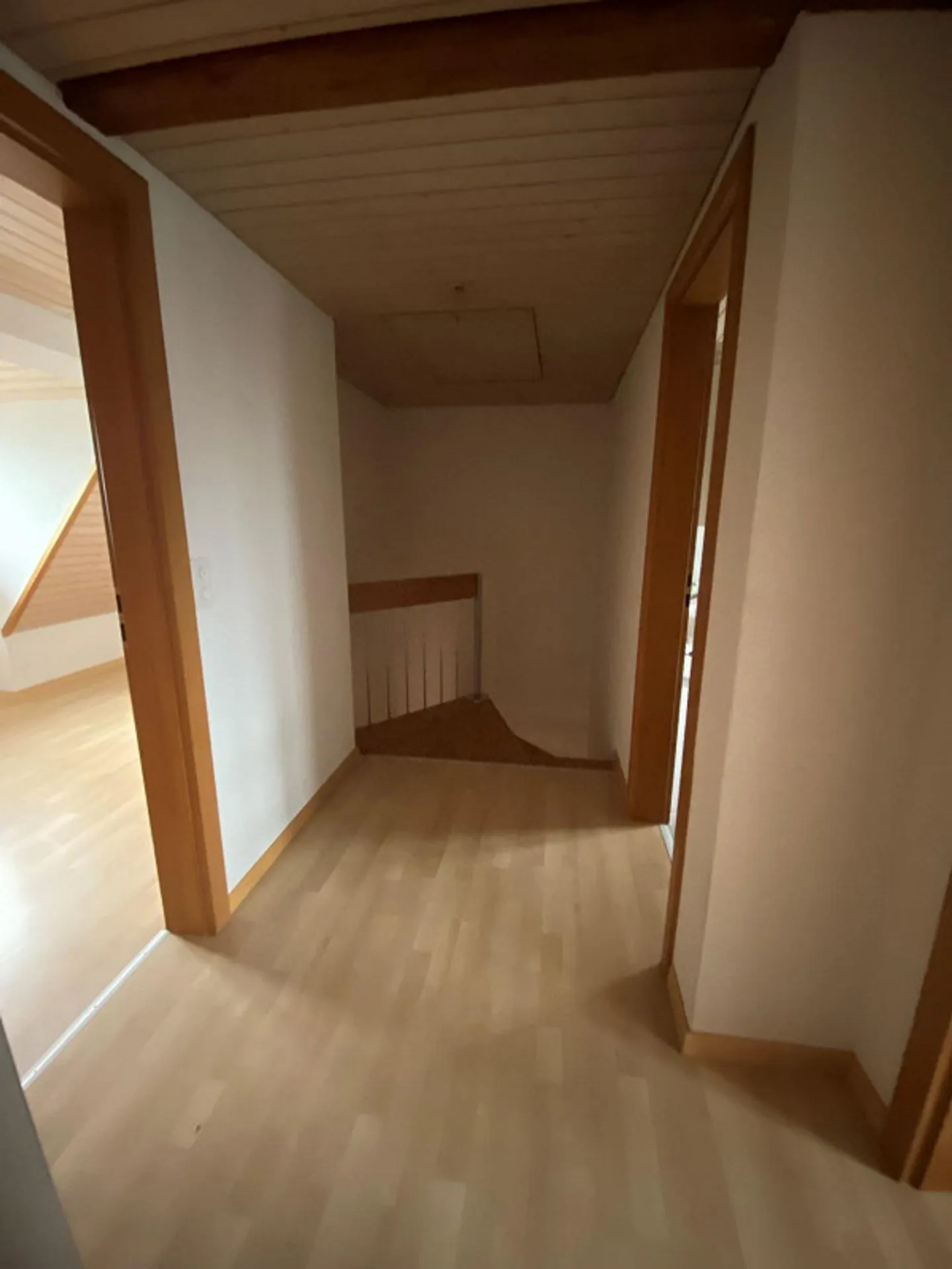Bella grande maisonette di 4,5 stanze in una casa a 3 famiglie - Foto 10 di 14