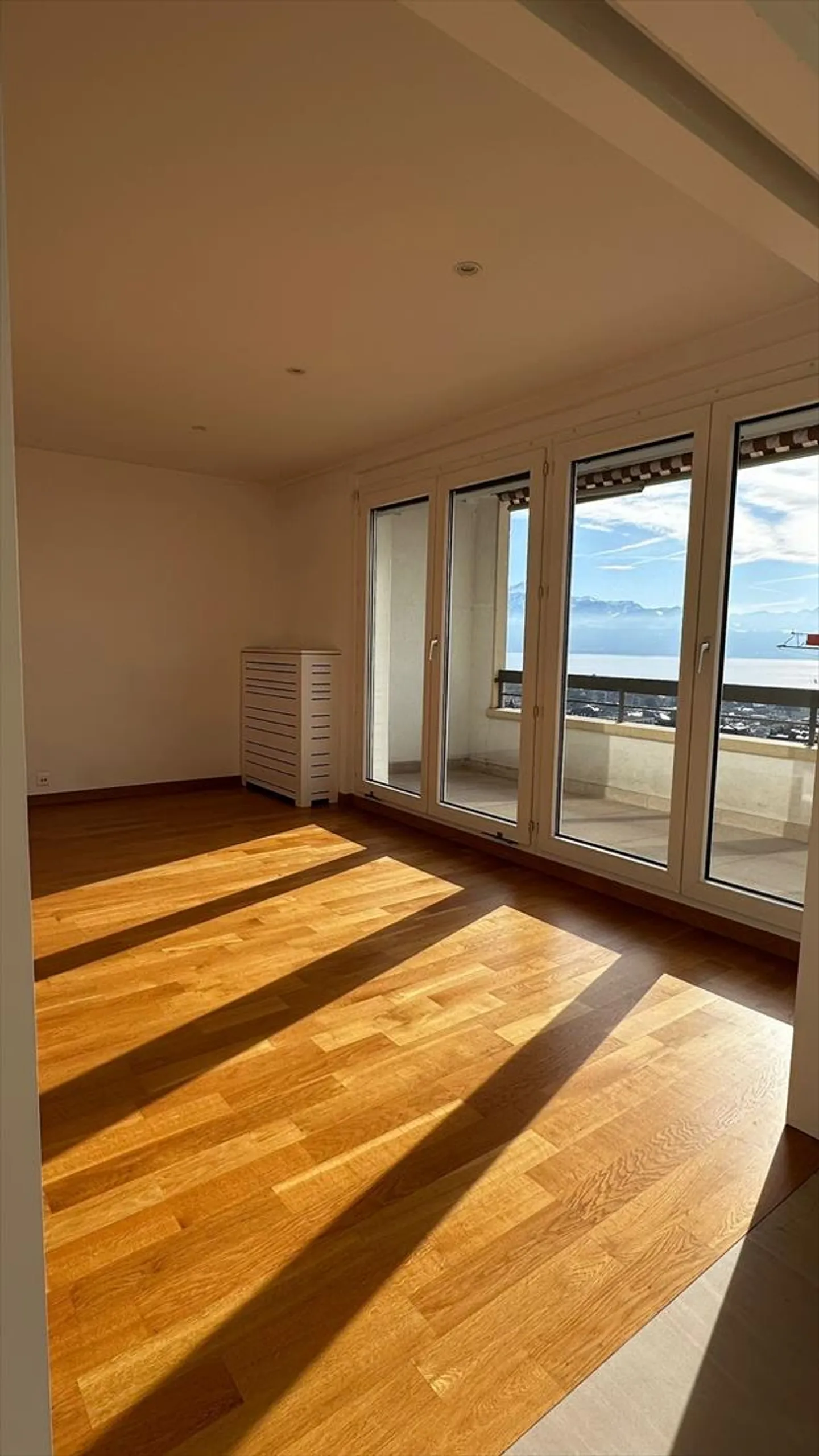 6.5 Room Apartment - Photo 21 of 23