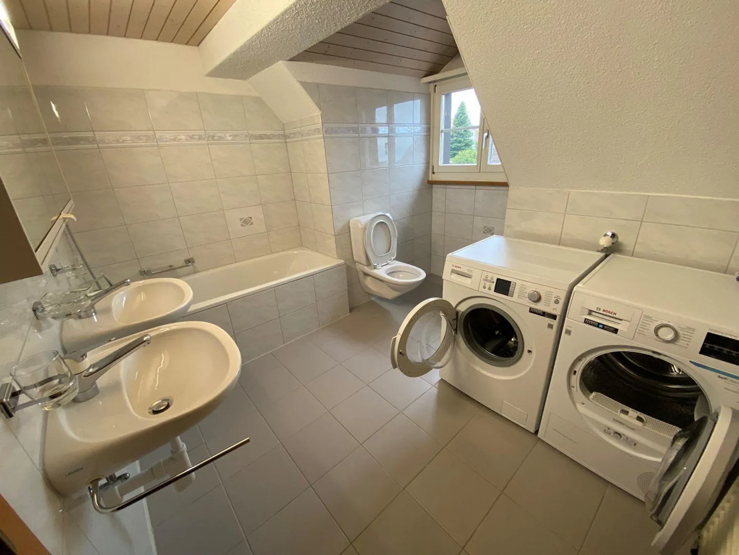 Bella grande maisonette di 4,5 stanze in una casa a 3 famiglie - Foto 13 di 14