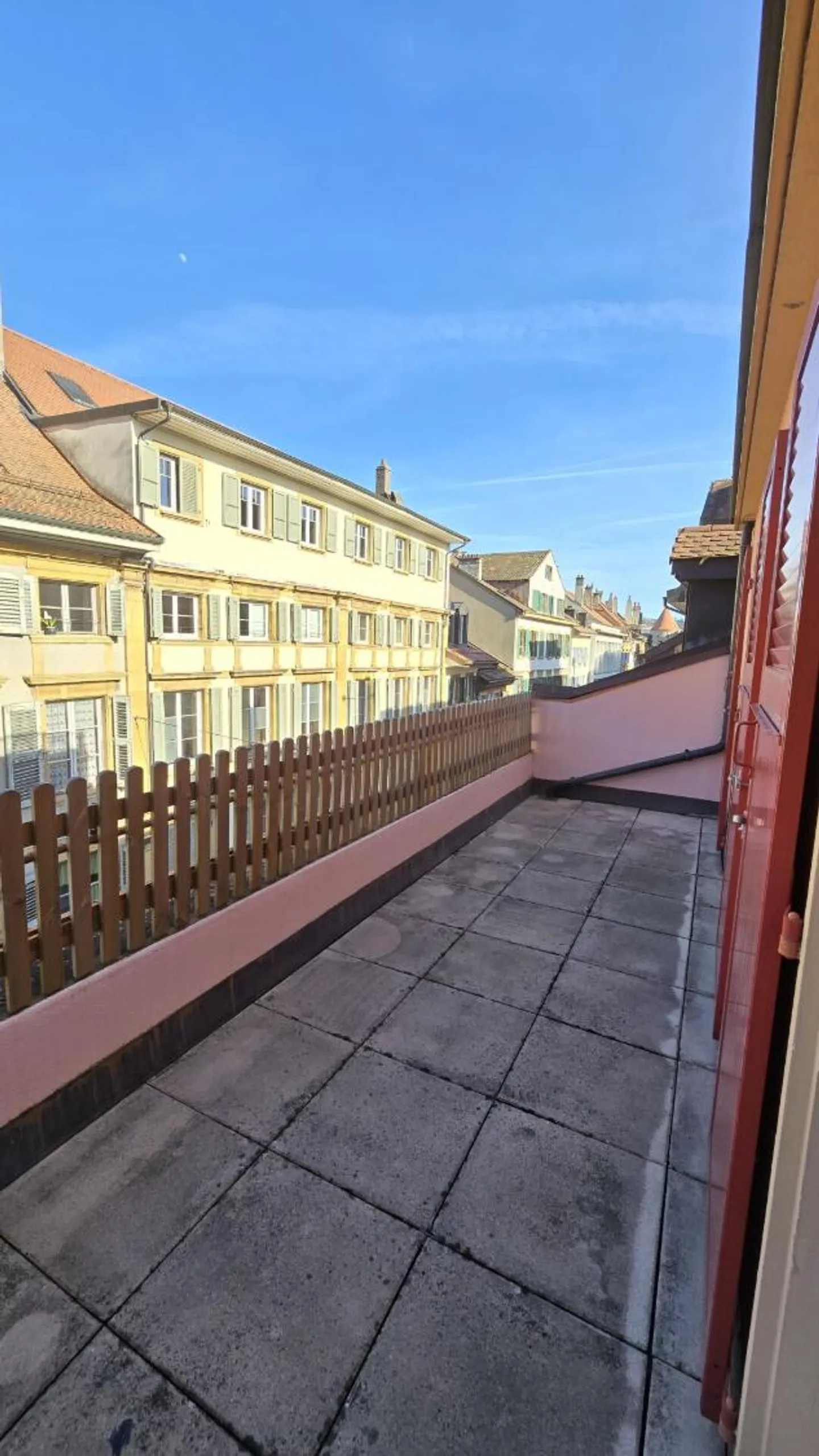 4 Room Apartment - Yverdon-les-Bains - Photo 1 of 10