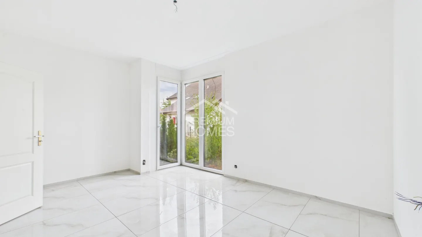 Modern Single-Family Home - Photo 12 of 13