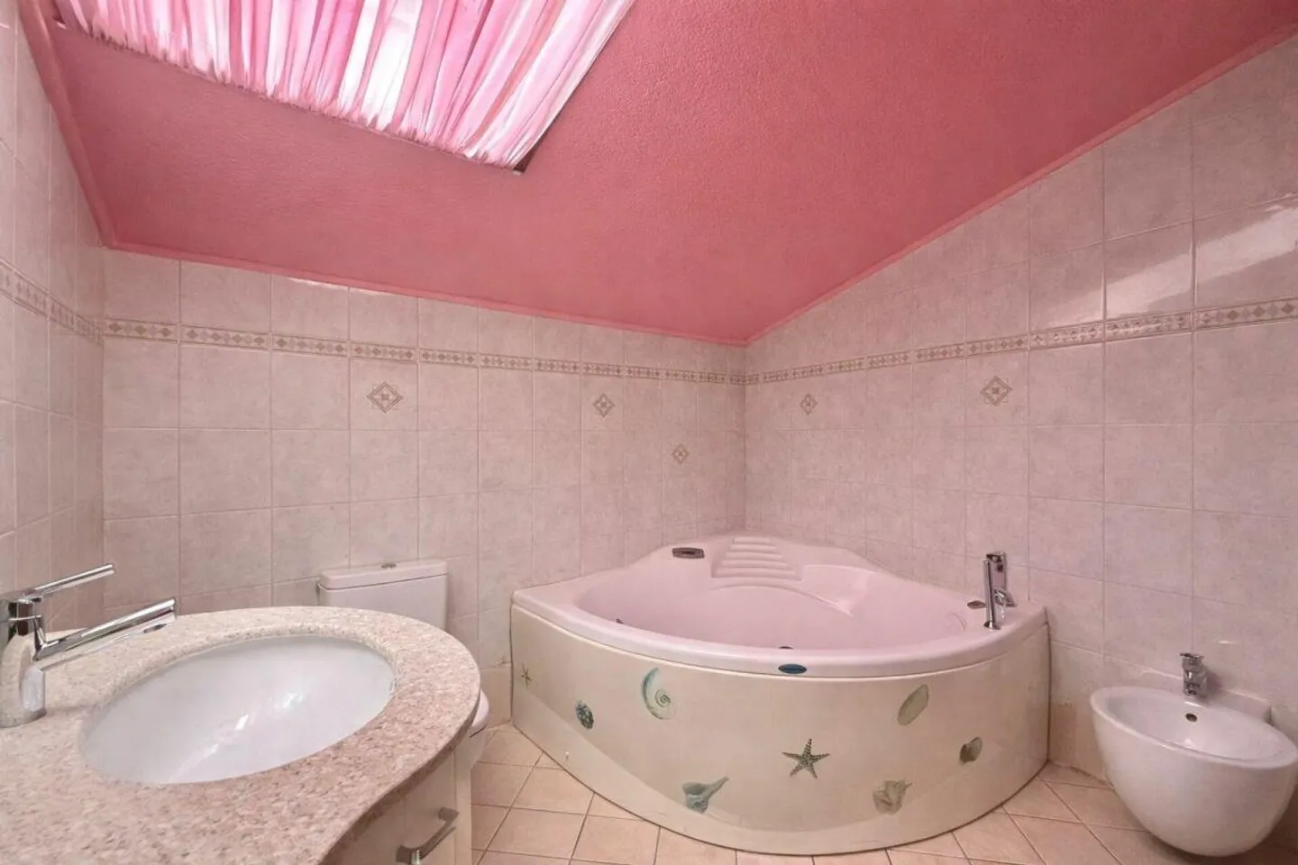 Galbisio Single-Family Home - Photo 5 of 12