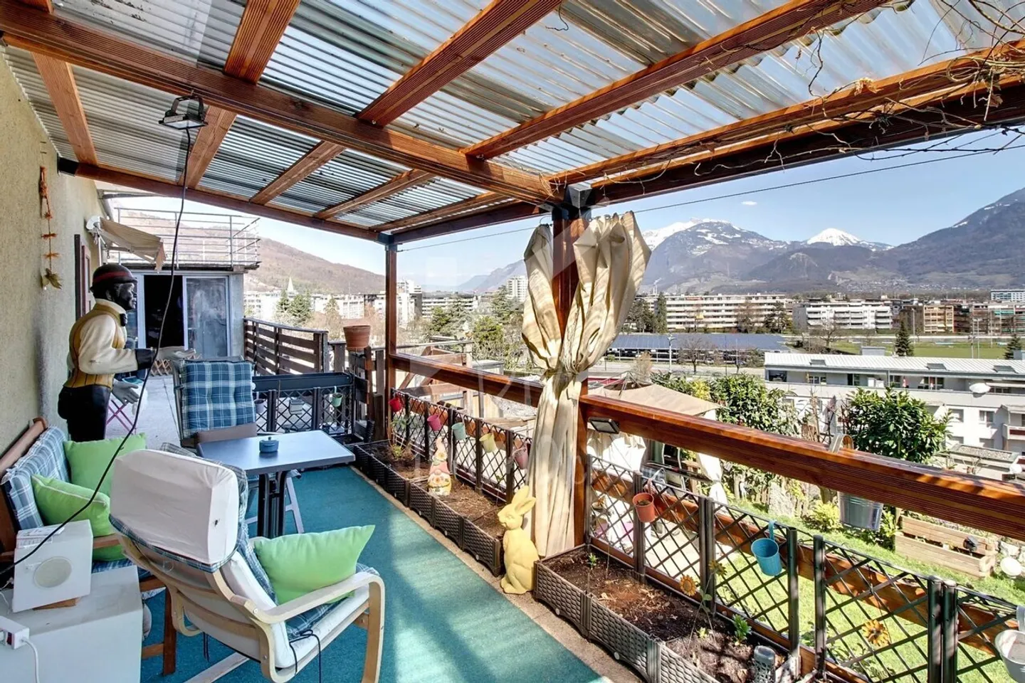 Choëx: 5.5 room house + independent studio - Photo 8 of 10