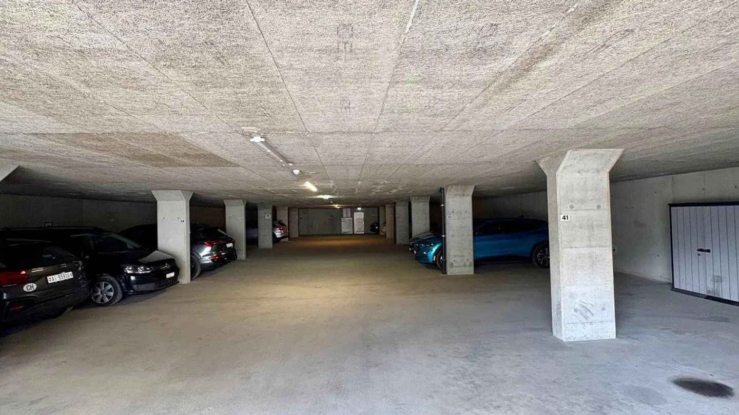 Premium Parking in the Village Center of Grächen - Photo 8 of 8