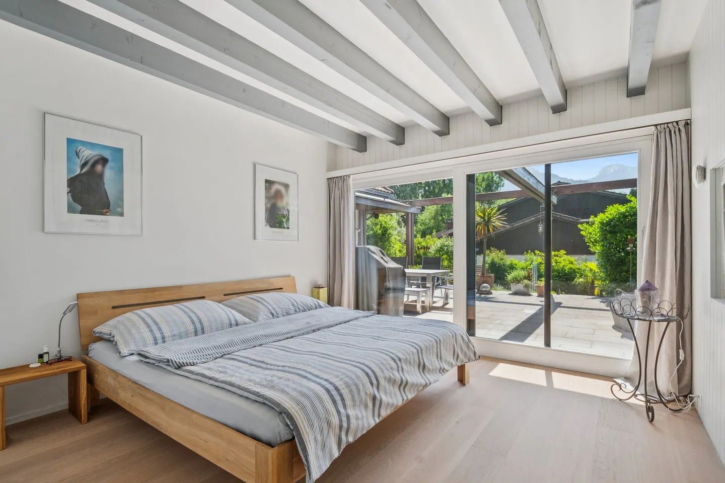 Stylish Family Home in Sarnen - Photo 4 of 12