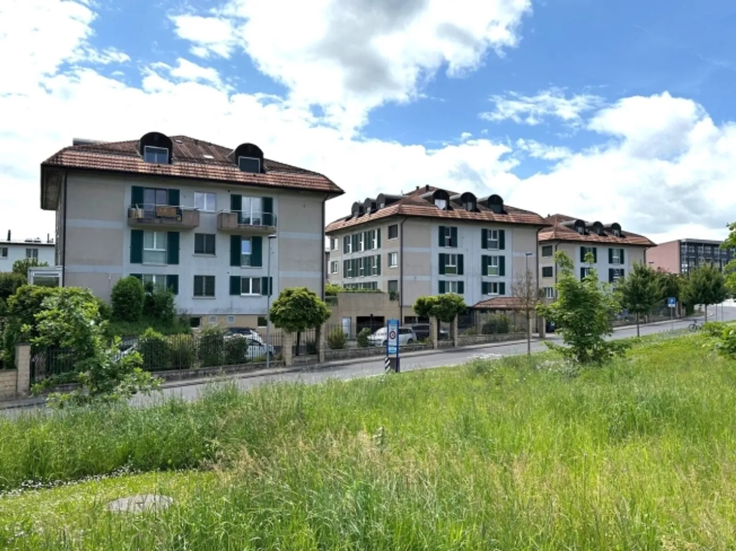 Sehr schöne helle 5,5-Zimmer-Wohnung in Grandson - Foto 2 von 19