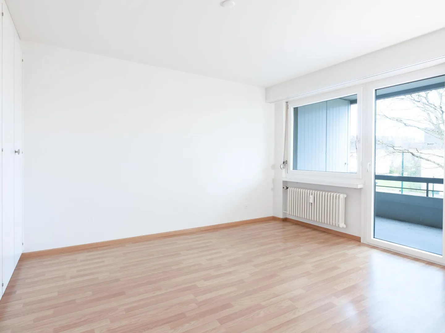 Appartamento 4,5 locali con piscina nel giardino - Foto 11 di 14