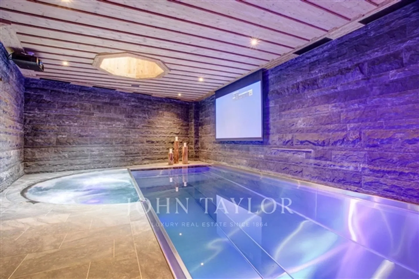 «Chalet im James-Bond-Stil mit Pool und Spa» - Foto 11 von 13