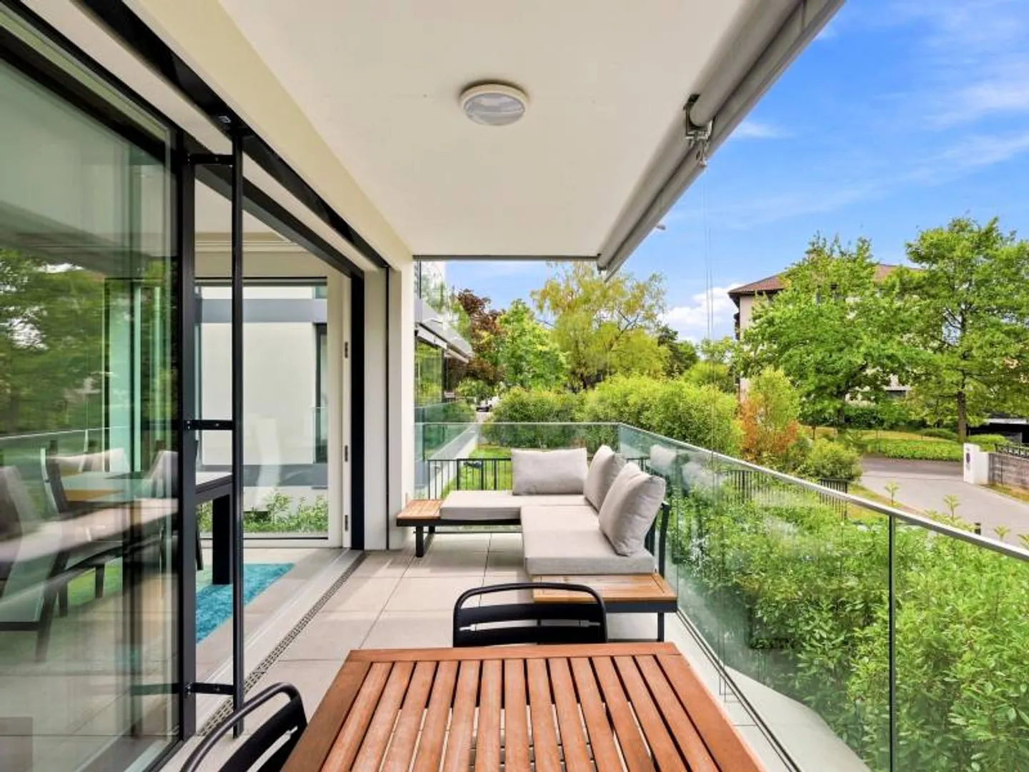Bright Apartment - Le Grand-Saconnex - Photo 1 of 10