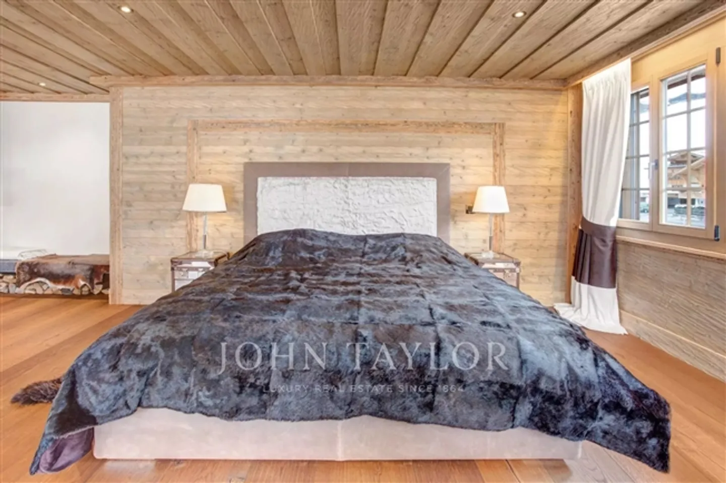 «Chalet im James-Bond-Stil mit Pool und Spa» - Foto 7 von 13