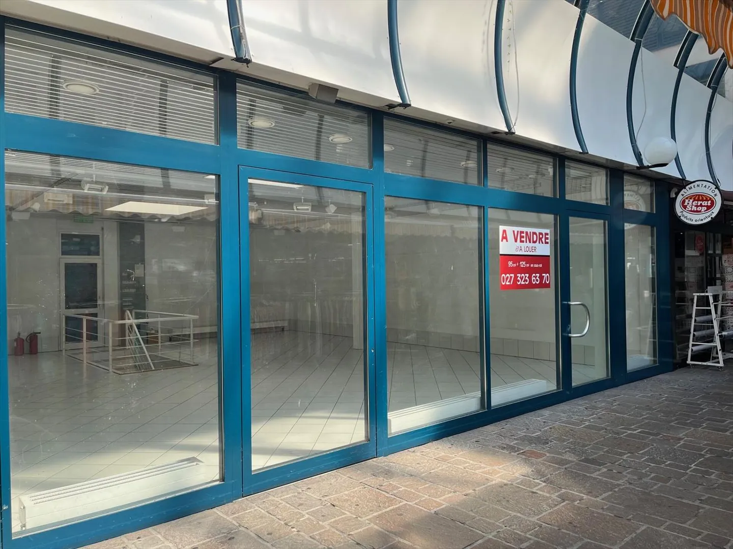 GESCHÄFTSRÄUME AUF ZWEI EBENEN - GALERIES SEDUNOISES - Foto 3 von 5