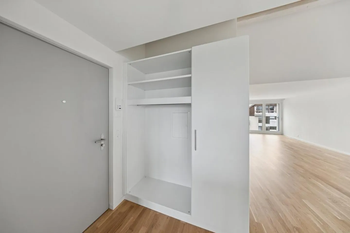Discover our newly renovated apartments - First occupancy from April 2026 - Photo 6 of 11