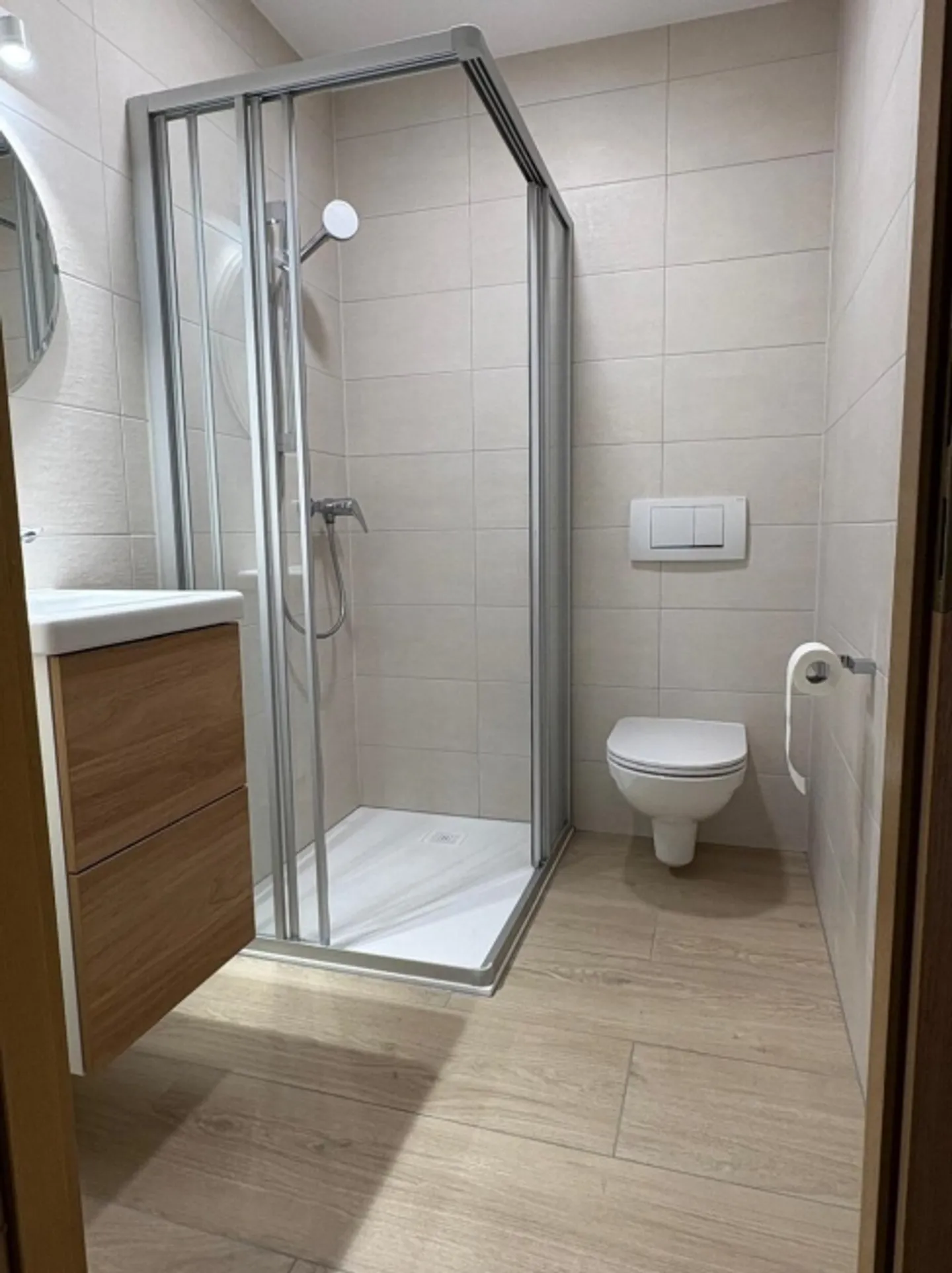 Sehr schöne helle 5,5-Zimmer-Wohnung in Grandson - Foto 14 von 19