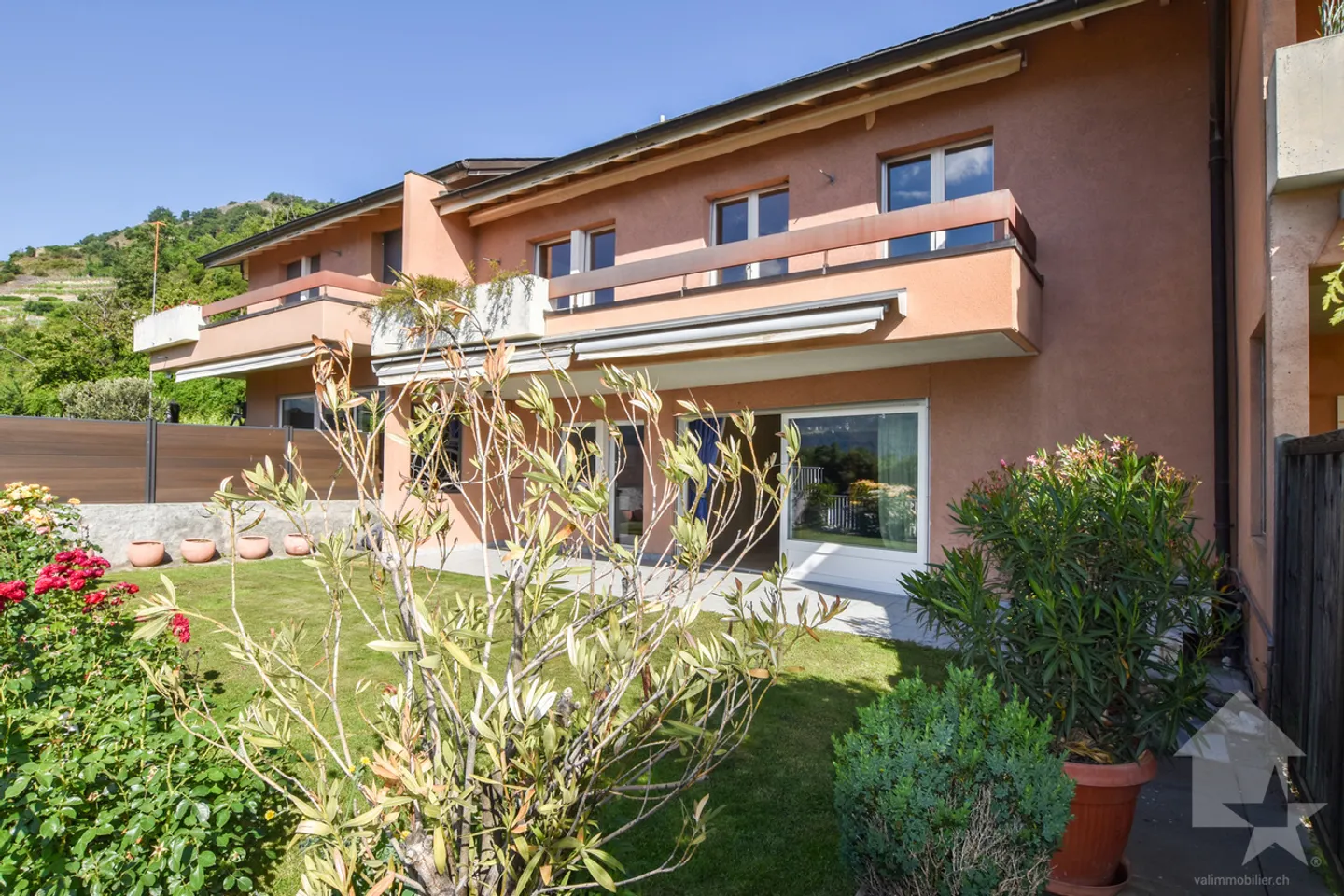 Sion, quartiere di Gravelone, bella casa contigua - Foto 2 di 40