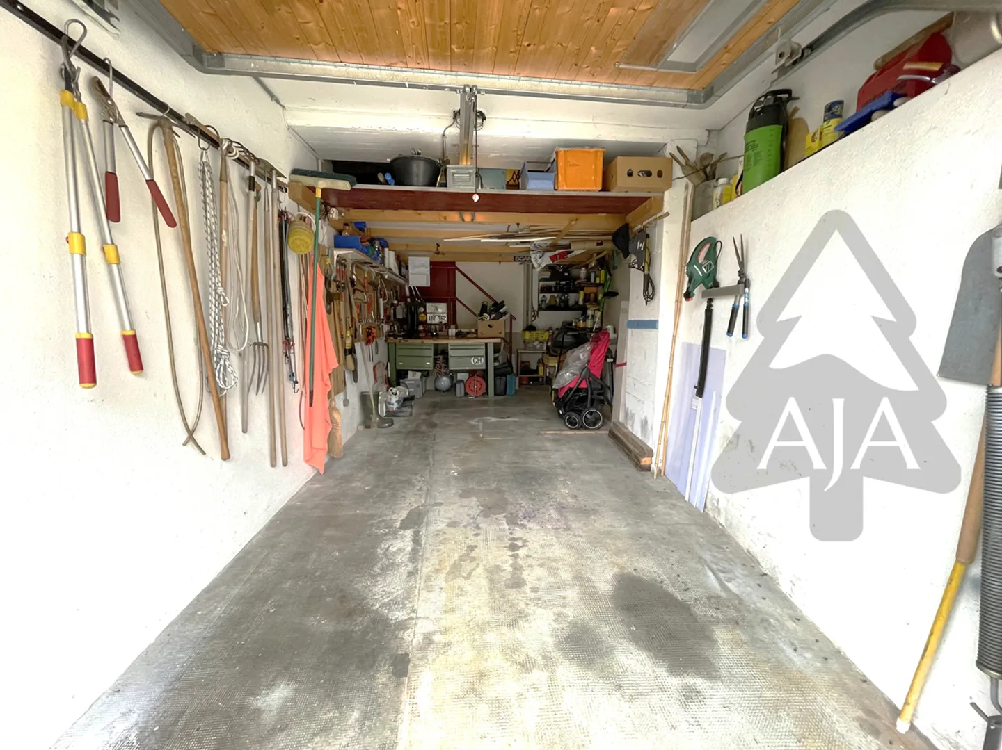 Appartement spacieux avec jardin - Photo 14 sur 15