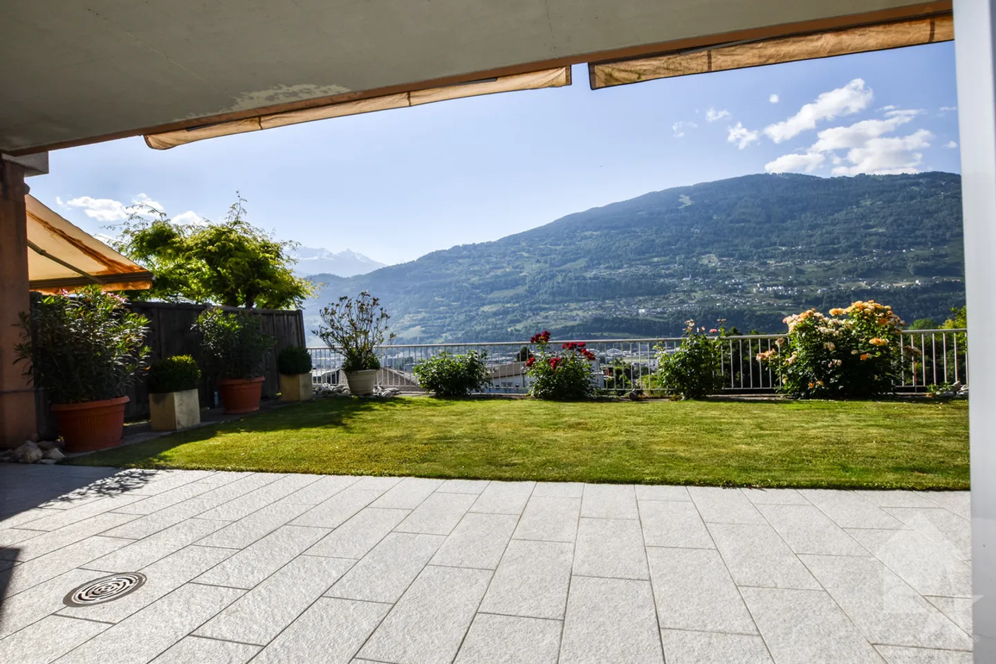 Sion, quartiere di Gravelone, bella casa contigua - Foto 14 di 40