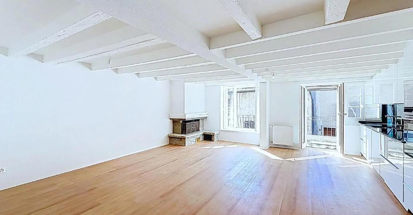 Maison Charmante avec Espace Commercial - Photo 1 sur 12