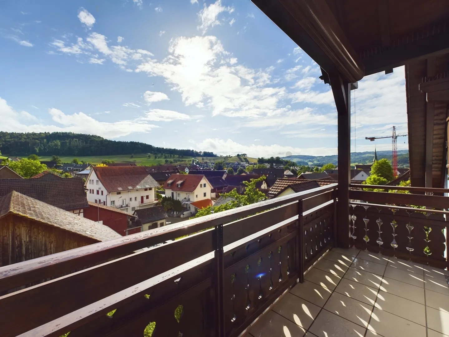 First-class 5-room apartment in Weiach with beautiful views - Photo 12 of 13