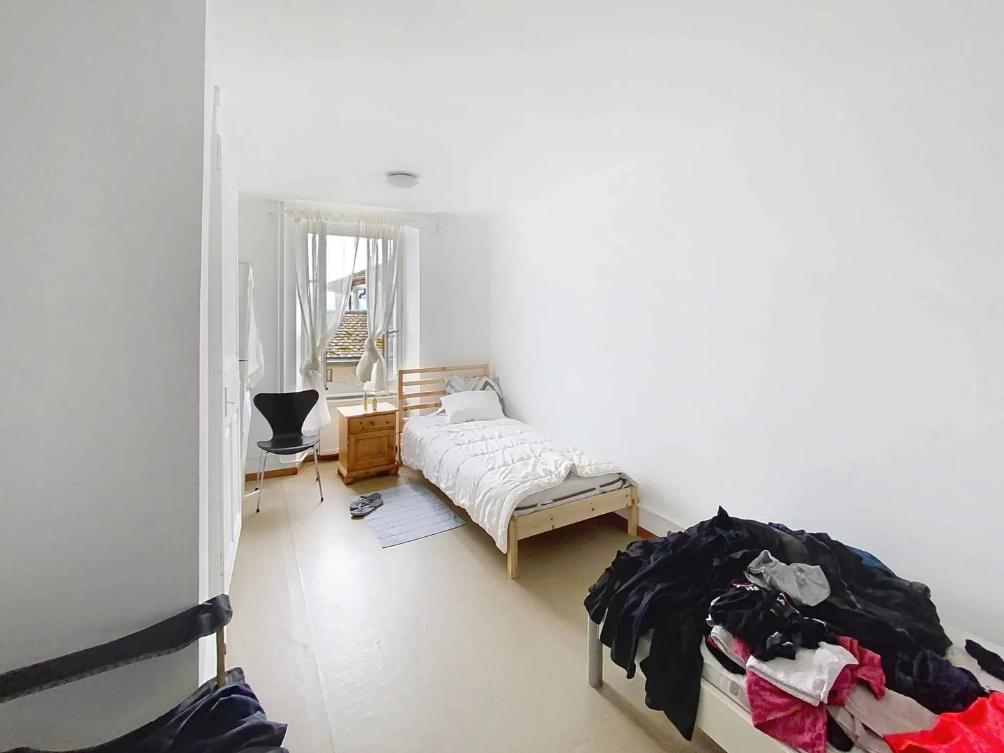 Maison dans le village à rénover, au cœur de Tartegnin - Photo 5 sur 13