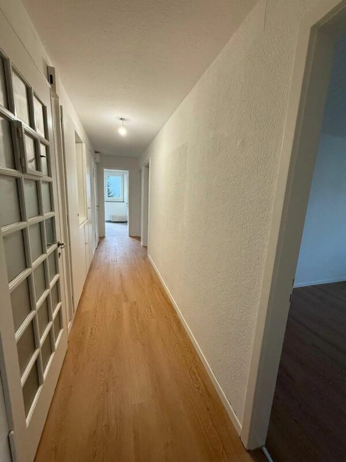 Appartamento 4.5 stanze nel cuore di Wettingen - Foto 4 di 13