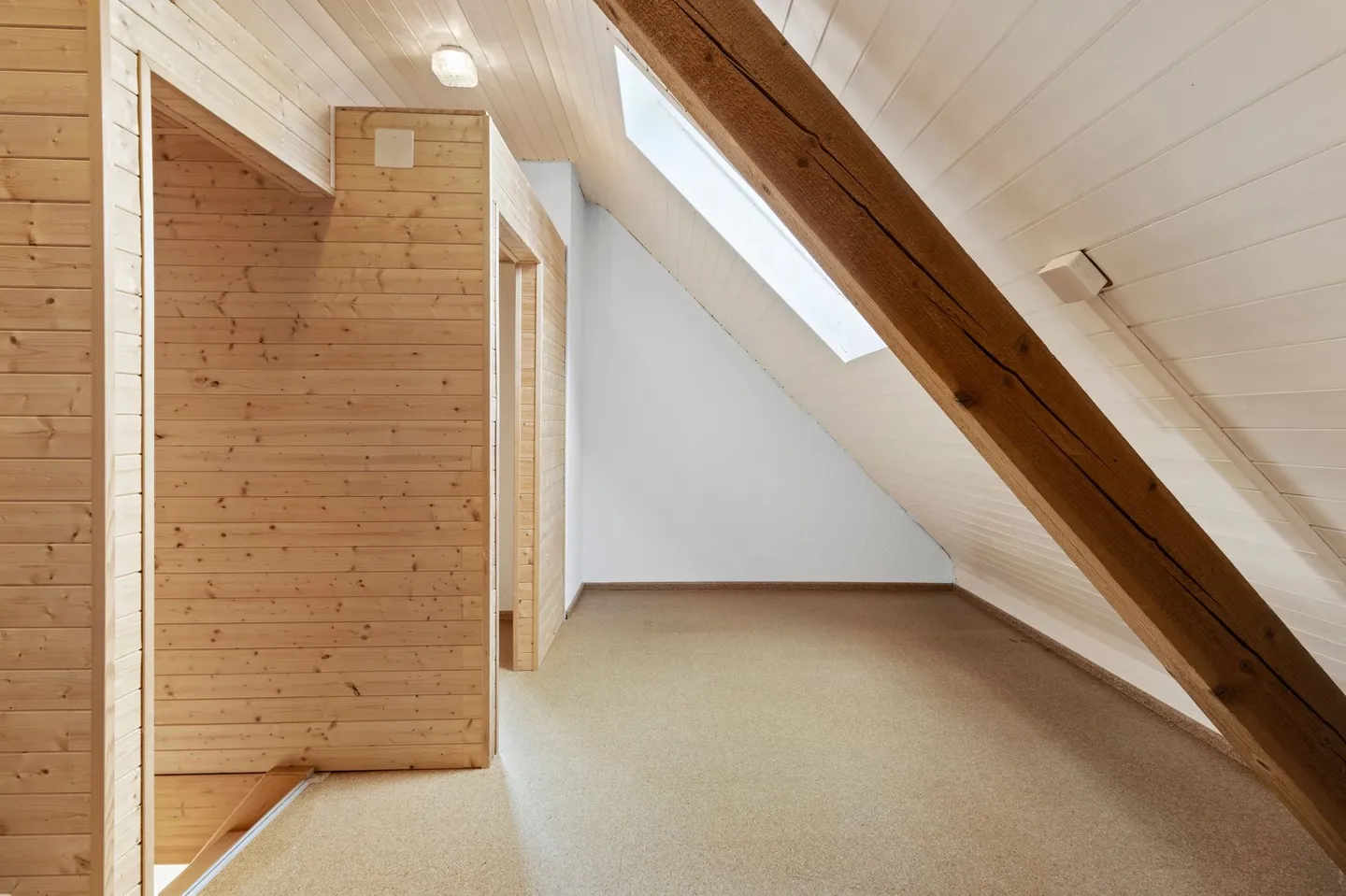 Your new dream home: Maisonette with single-family house feeling! - Photo 5 of 12