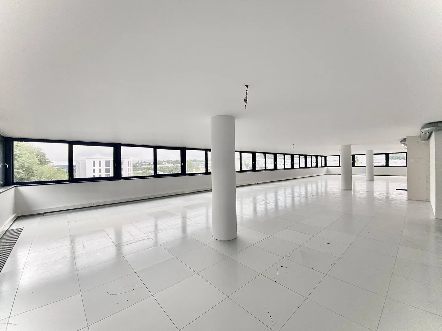 Workshop, laboratory, new premises of 140 m2 for rent 10 minutes from Fribourg - Photo 2 of 6