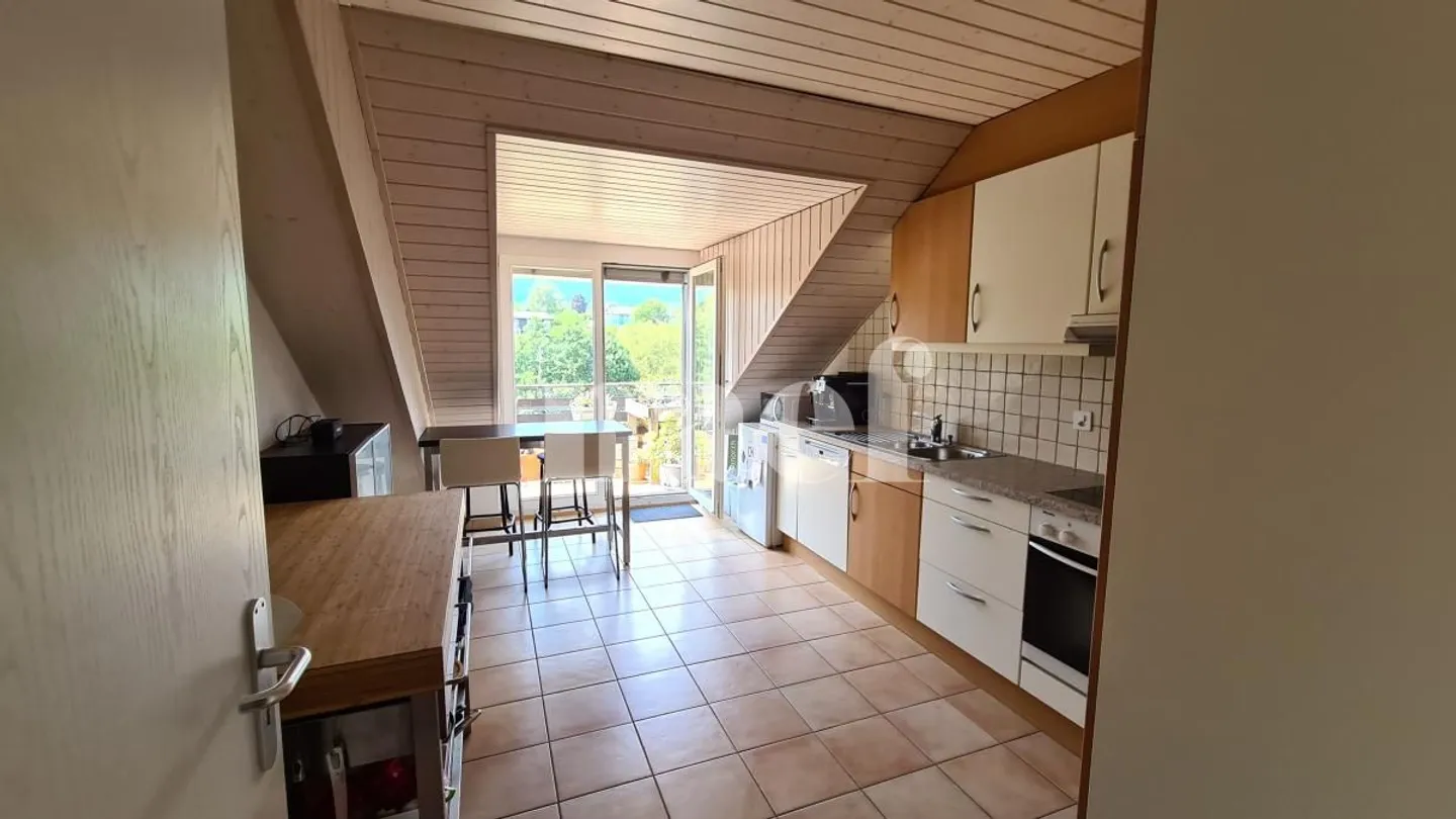 Beau Duplex avec Balcon - Photo 2 sur 9