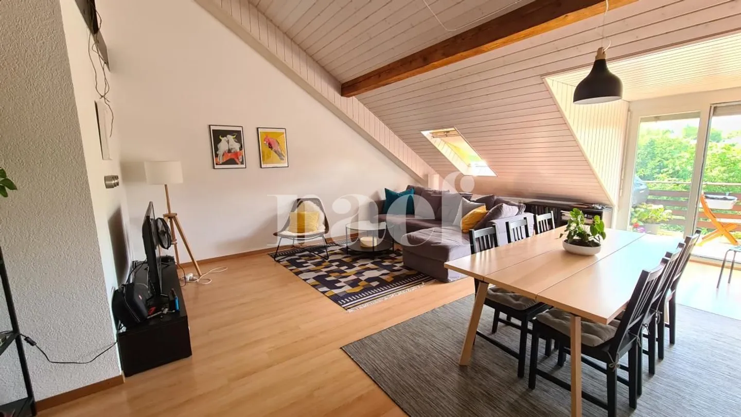 Beau Duplex avec Balcon - Photo 3 sur 9