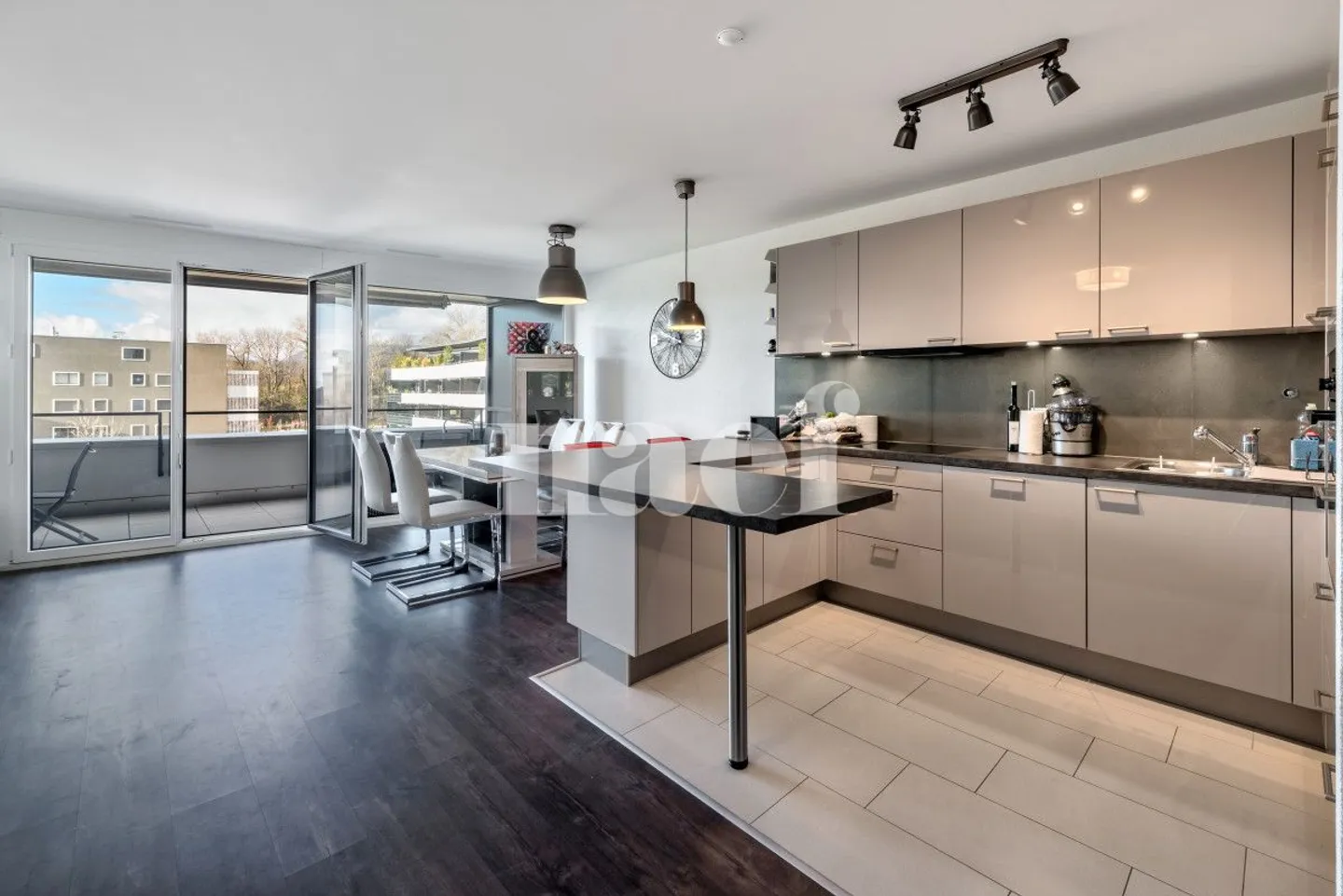 3,5-Zimmer-Wohnung - Foto 1 von 7