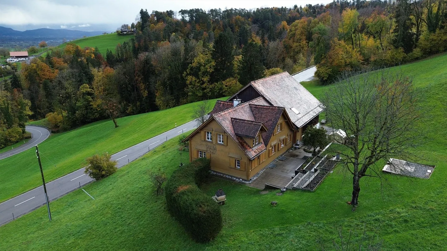 2x 4.5 Room Apartments, Barn, Unobstructed View, Parking Spaces - Photo 1 of 30