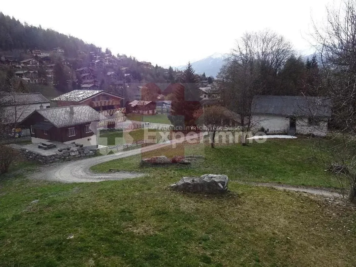 Chalet Charmant à Ovronnaz : Retraite Alpine Confortable - Photo 2 sur 6