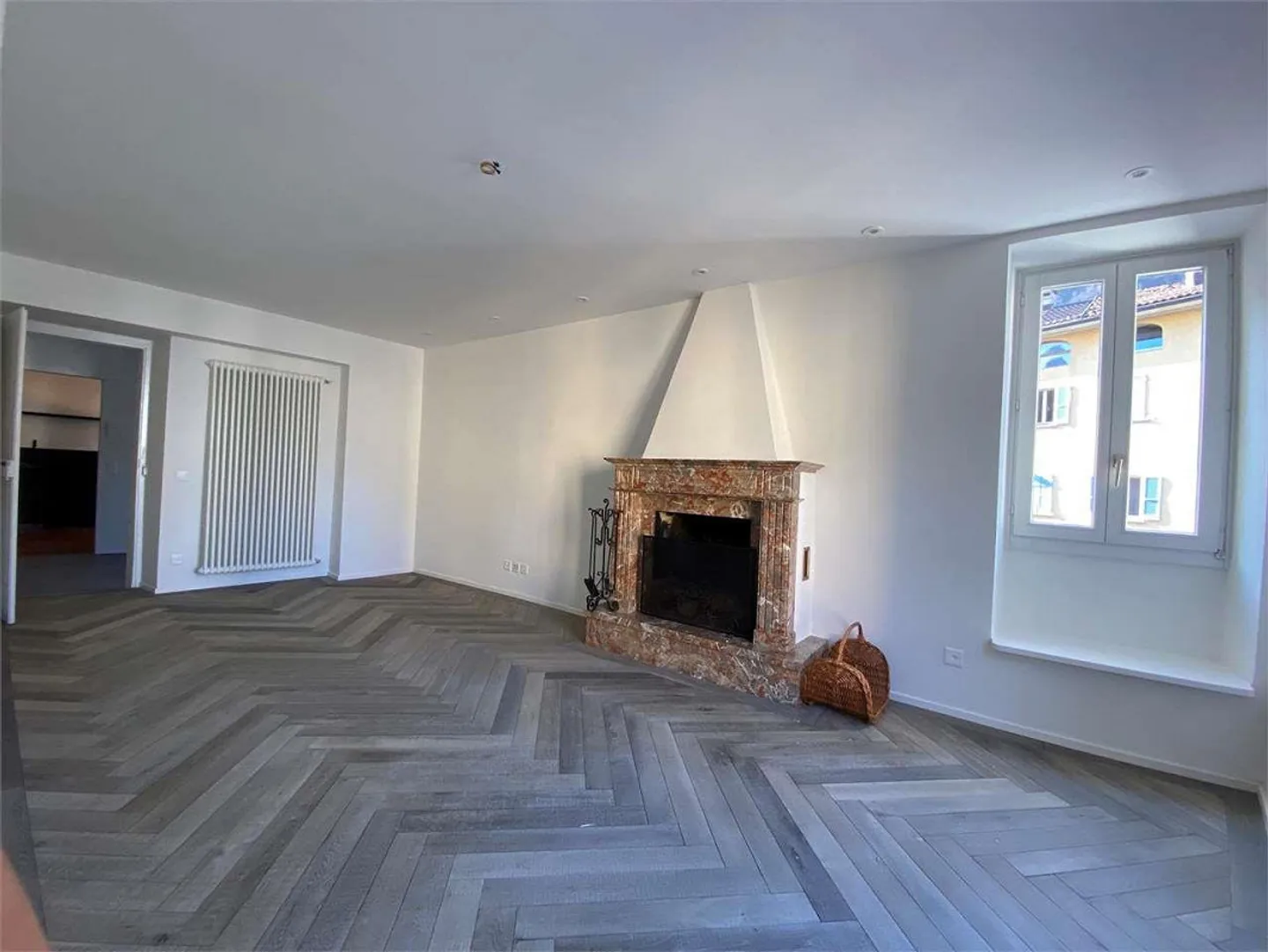 Historisches, prestigeträchtiges Haus mit 5,5 Zimmern zur Miete in Riva San Vitale - Foto 3 von 12