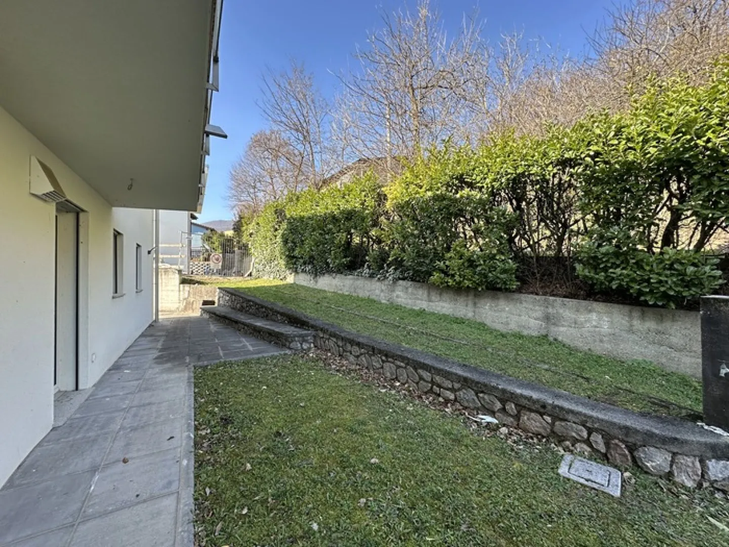 Appartamento moderno e luminoso di 3,5 stanze con giardino privato e grande terrazza - Foto 14 di 14