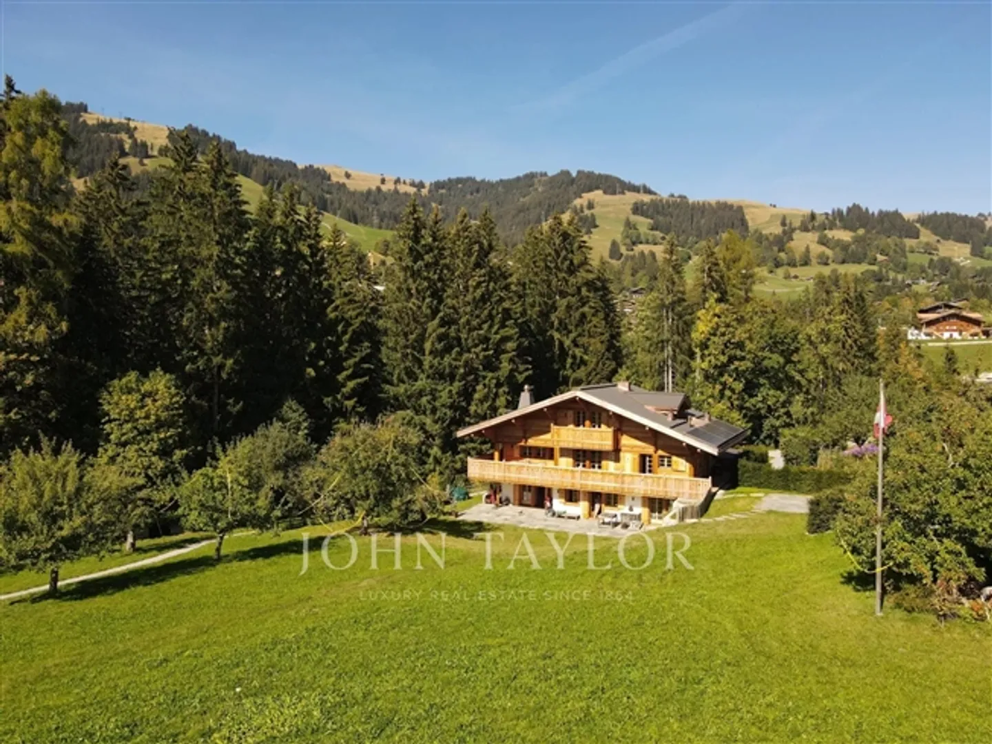 5 Room chalet - Photo 1 of 15