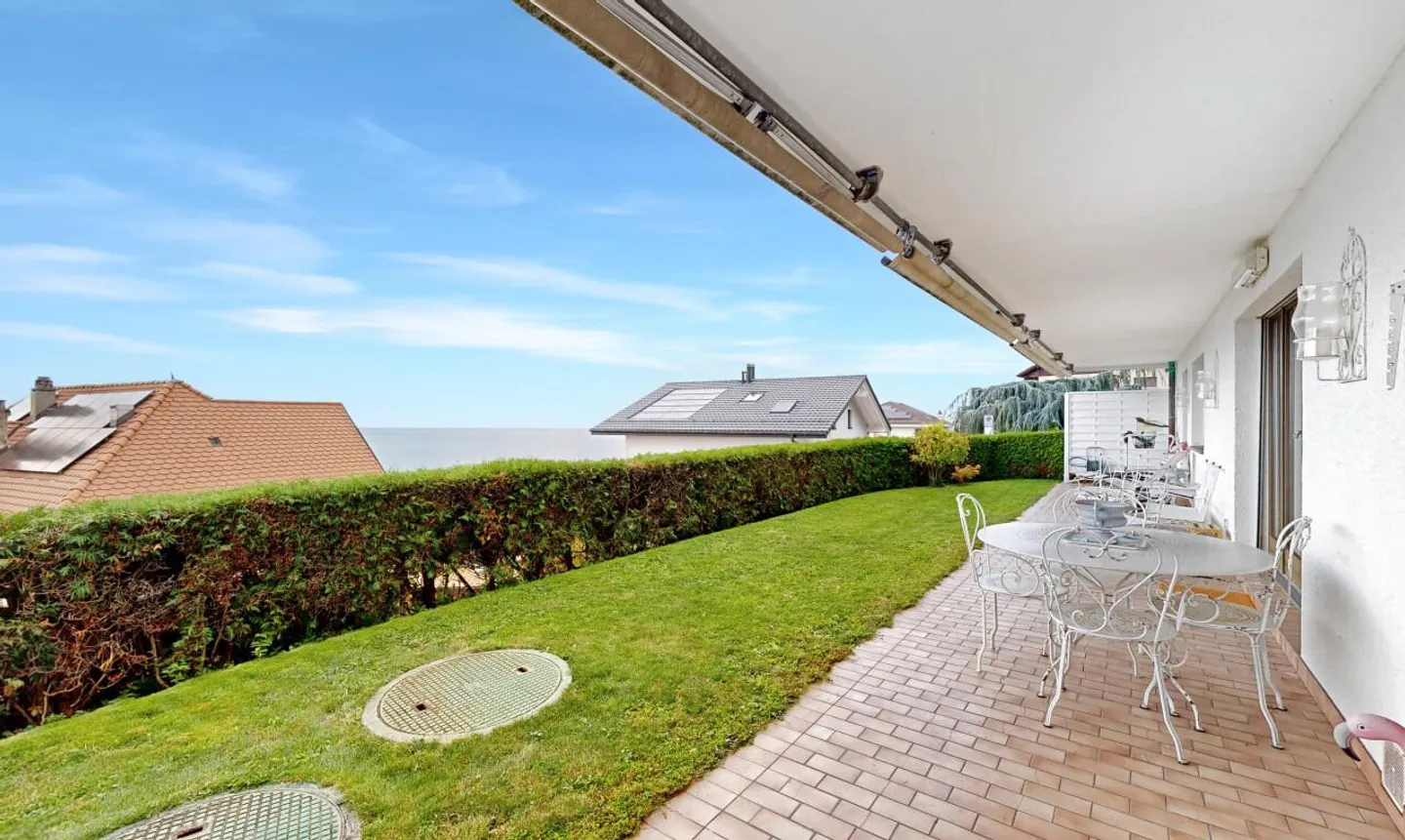 Panoramablick und privater Garten - eine außergewöhnliche Lebensumgebung! - Foto 2 von 11
