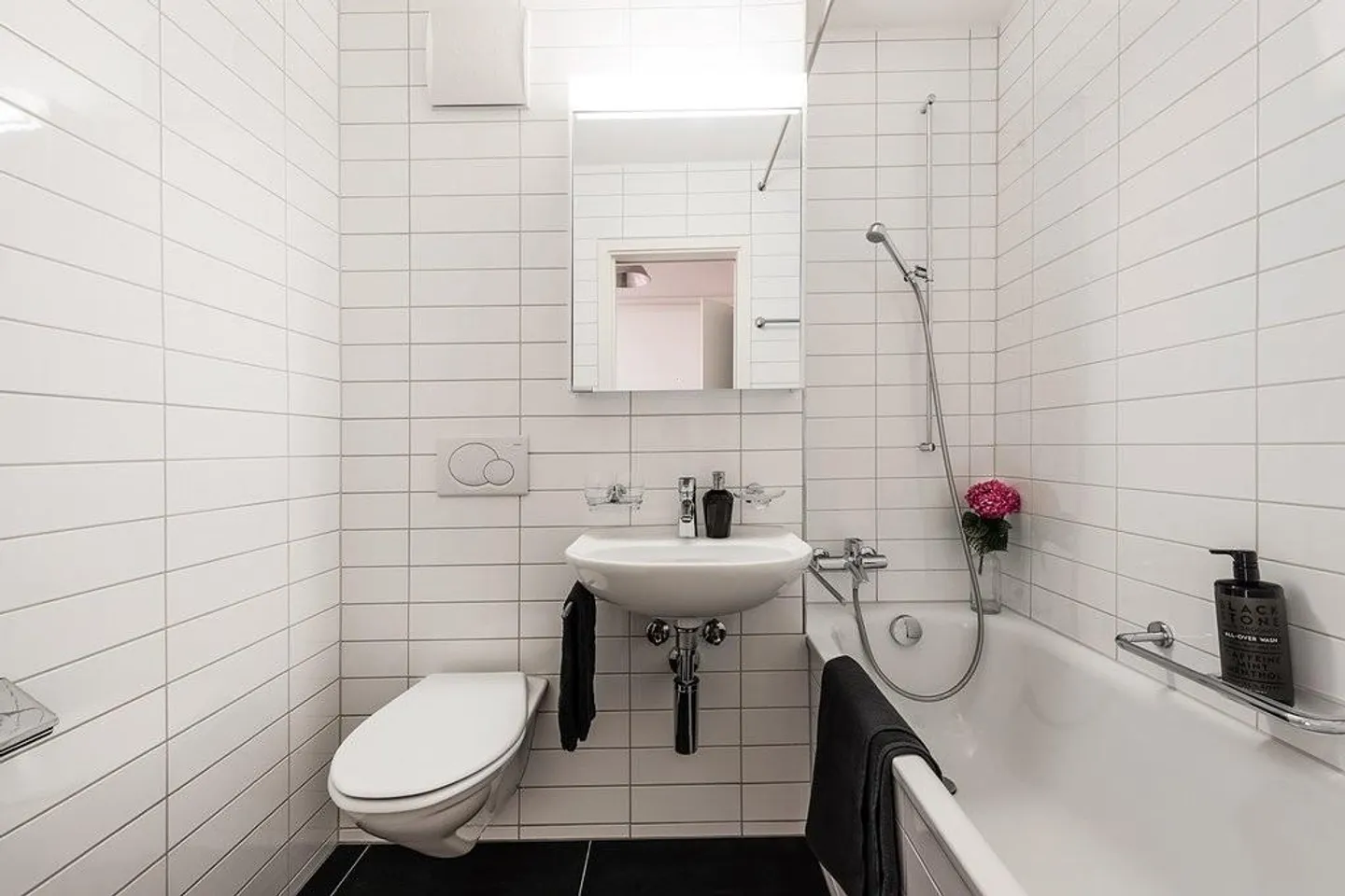 Beautiful Living - Photo 4 of 6