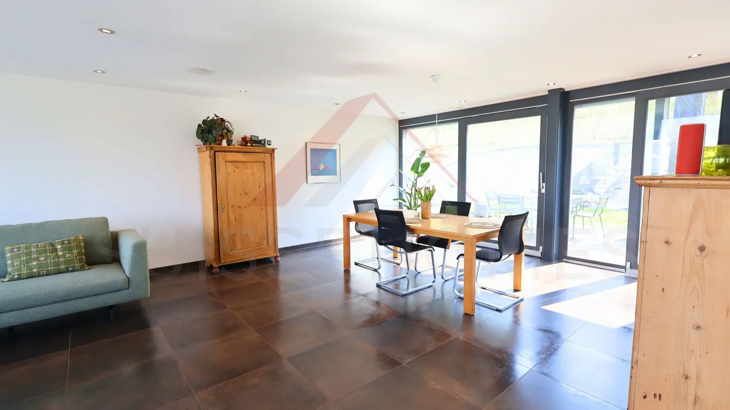 «Aussergewöhnliche Minergie-Villa mit Panoramablick - ein repräsentatives Wohnumfeld in Porrentruy» - Foto 4 von 24