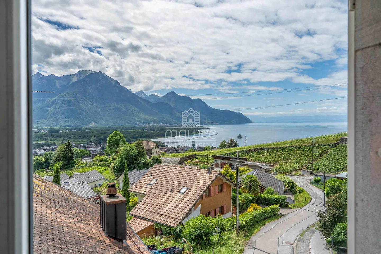 Maison de Village Charmante avec Vue sur le Lac - Photo 6 sur 13