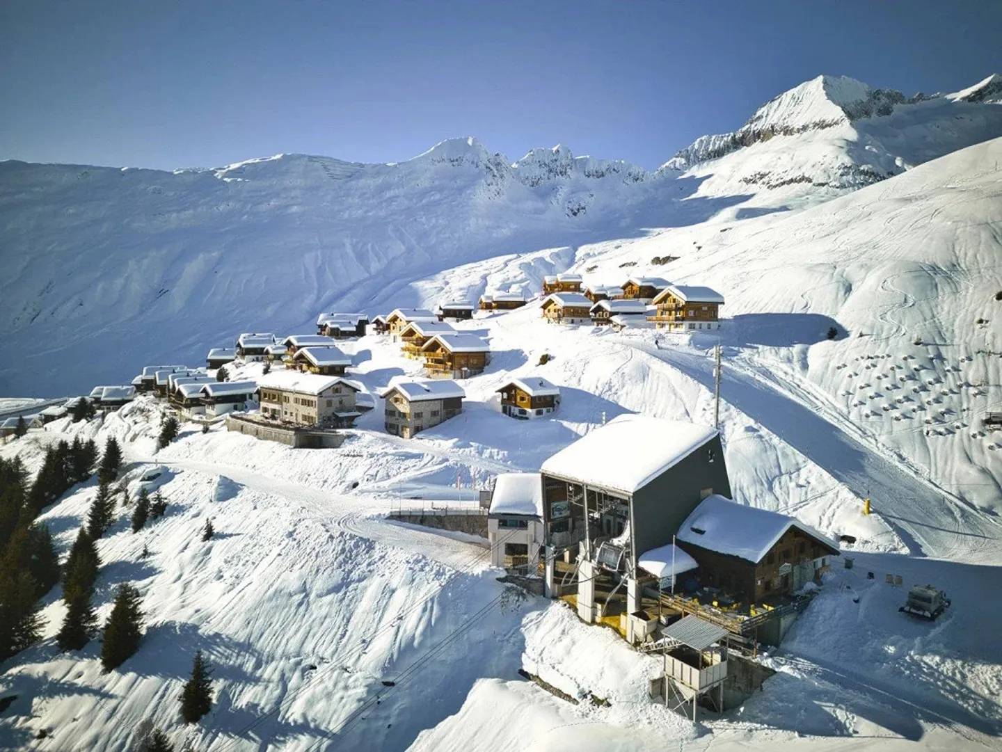 Hotel in the Belalp Ski Area - Hospitality with a View - Photo 10 of 12