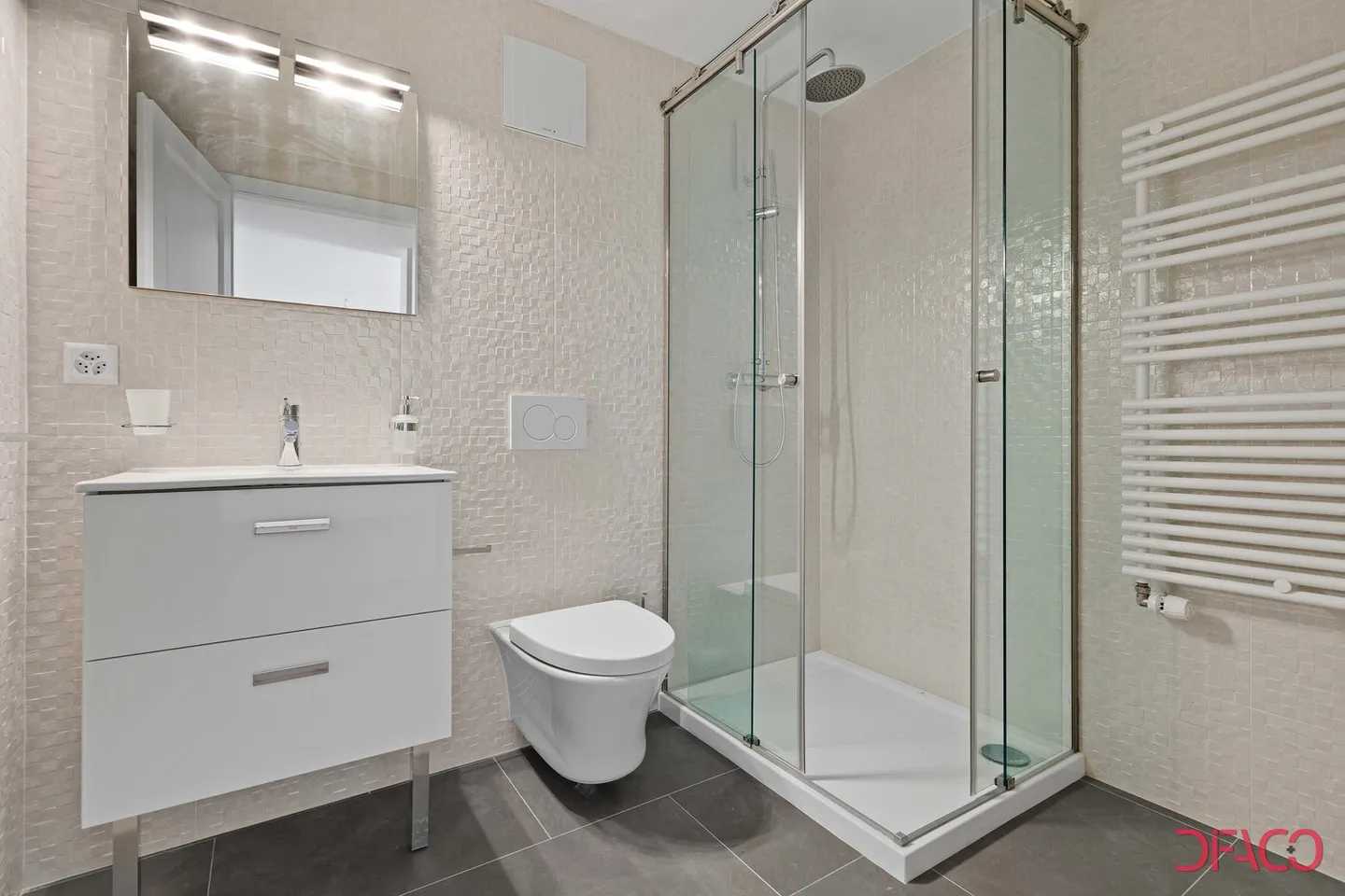 Cristal de Roche Lot 1 Doppelstockwohnung - Foto 13 von 21