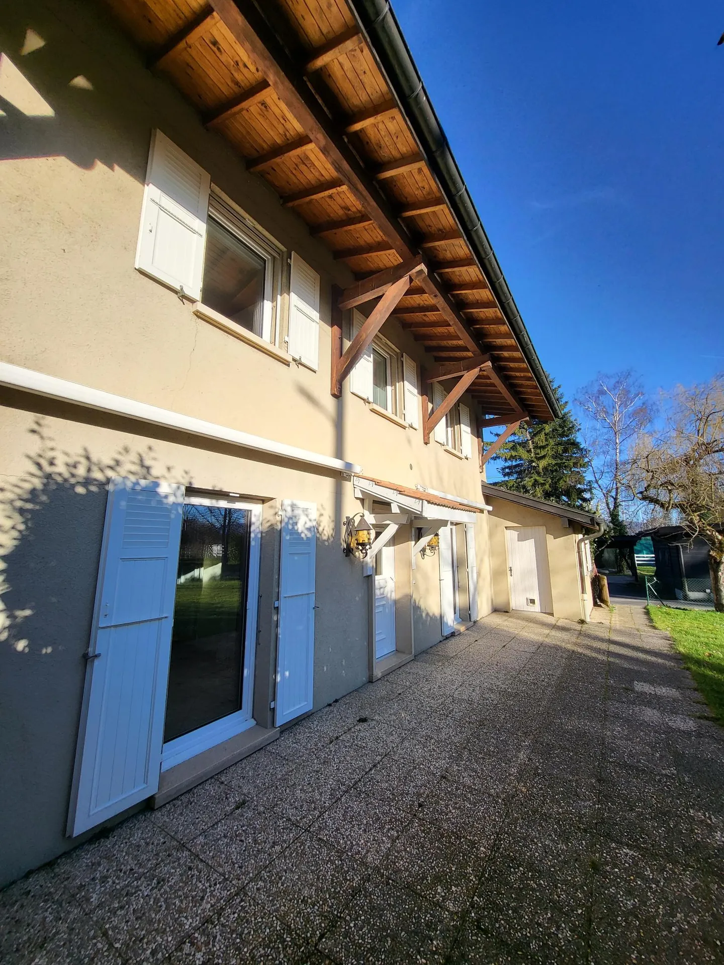 Maison de Famille Charmante - Photo 2 sur 12