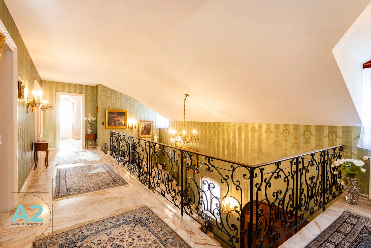 AUSGEZEICHNETE VILLA IN DEN HÖHEN VON SIERRE - Foto 14 von 28