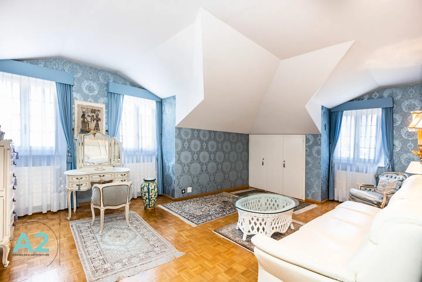 AUSGEZEICHNETE VILLA IN DEN HÖHEN VON SIERRE - Foto 17 von 28